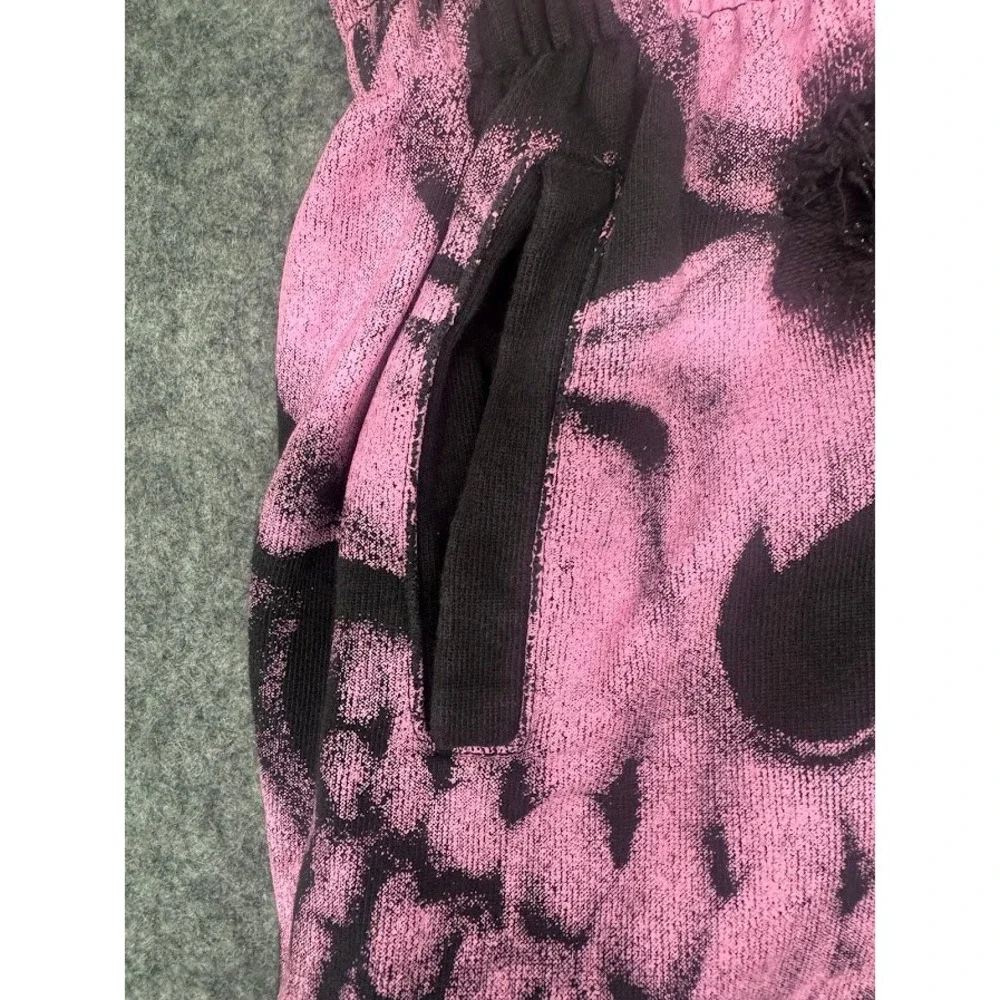 Unknown Brand Skull Graphic Distressed Sweat Shorts Black Pink Streetwear Mens
